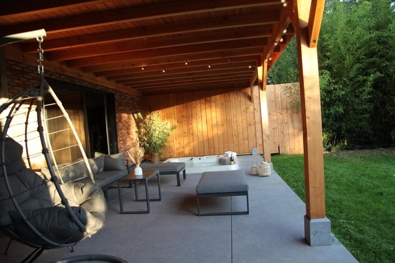 Dionbulles & Dionlodge Guesthouse, Private Wellness Pool In Option Chaumont-Gistoux 외부 사진