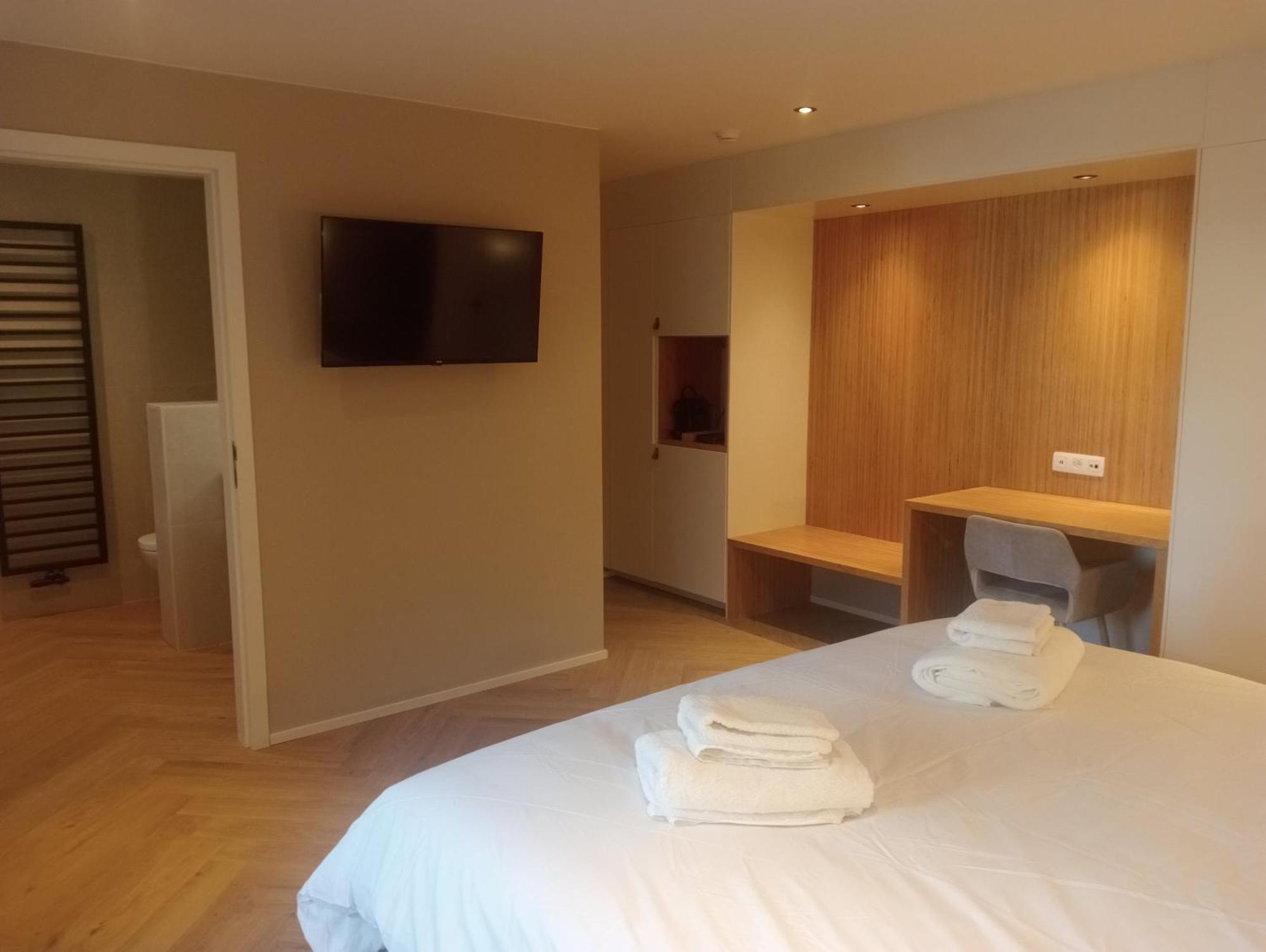 Dionbulles & Dionlodge Guesthouse, Private Wellness Pool In Option Chaumont-Gistoux 외부 사진